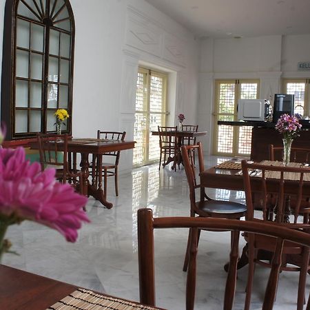 Heeren Palm Suites Malacca Εξωτερικό φωτογραφία