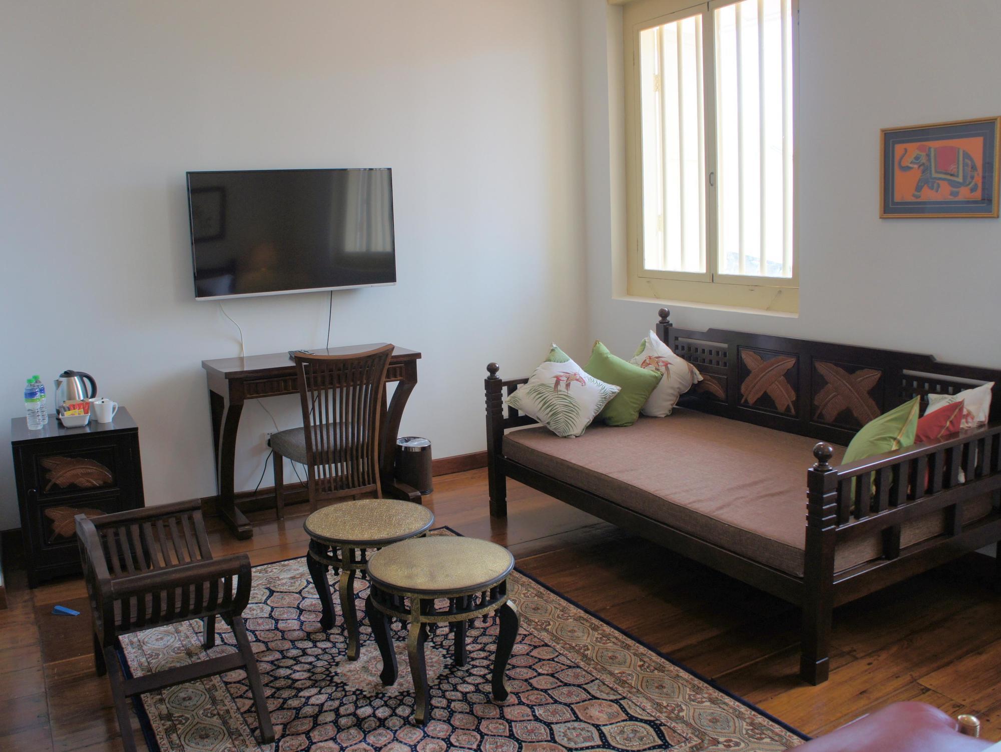 Heeren Palm Suites Malacca Εξωτερικό φωτογραφία