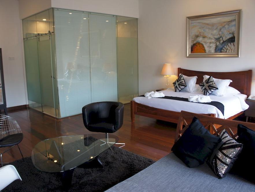 Heeren Palm Suites Malacca Εξωτερικό φωτογραφία