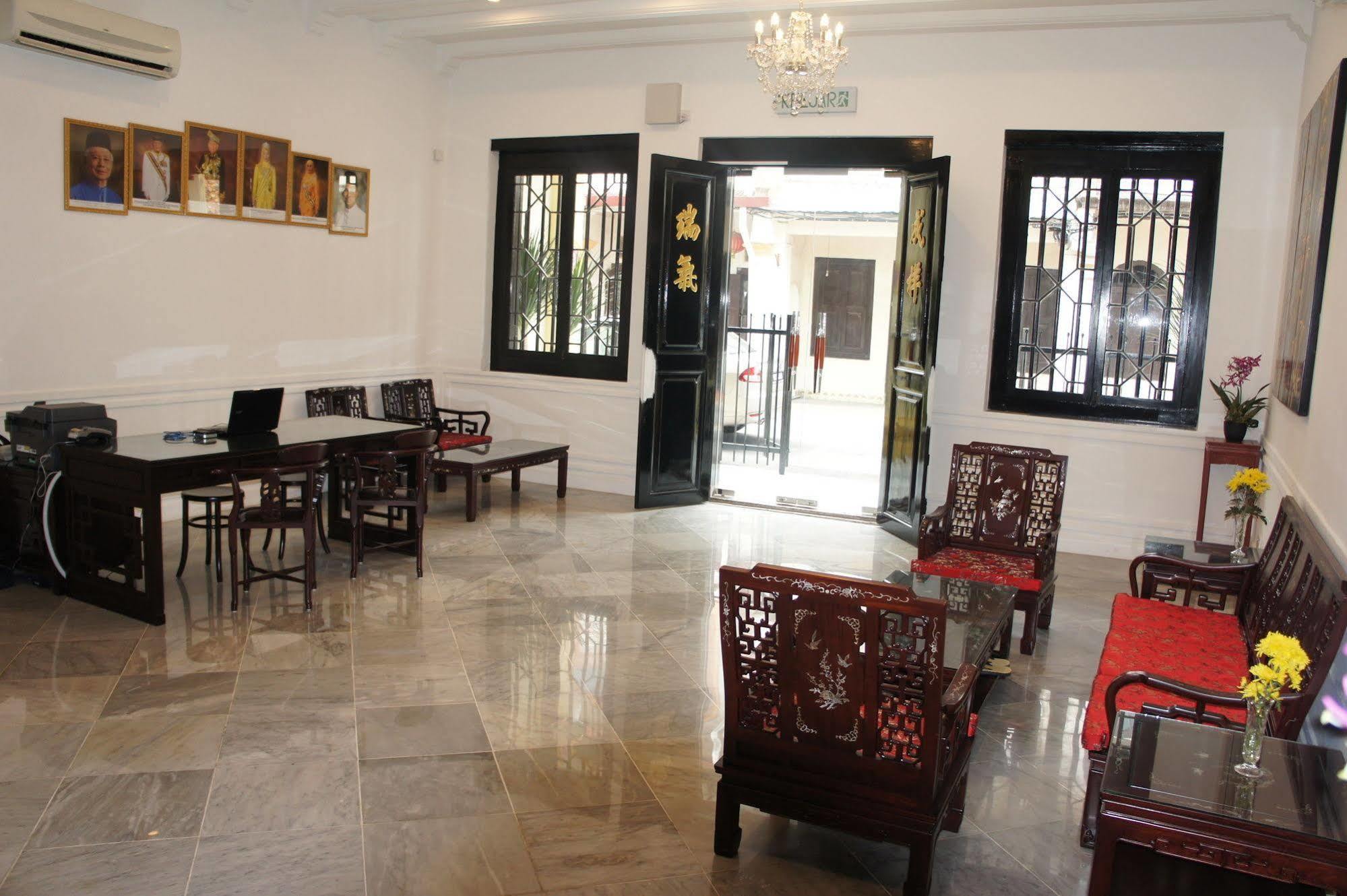 Heeren Palm Suites Malacca Εξωτερικό φωτογραφία