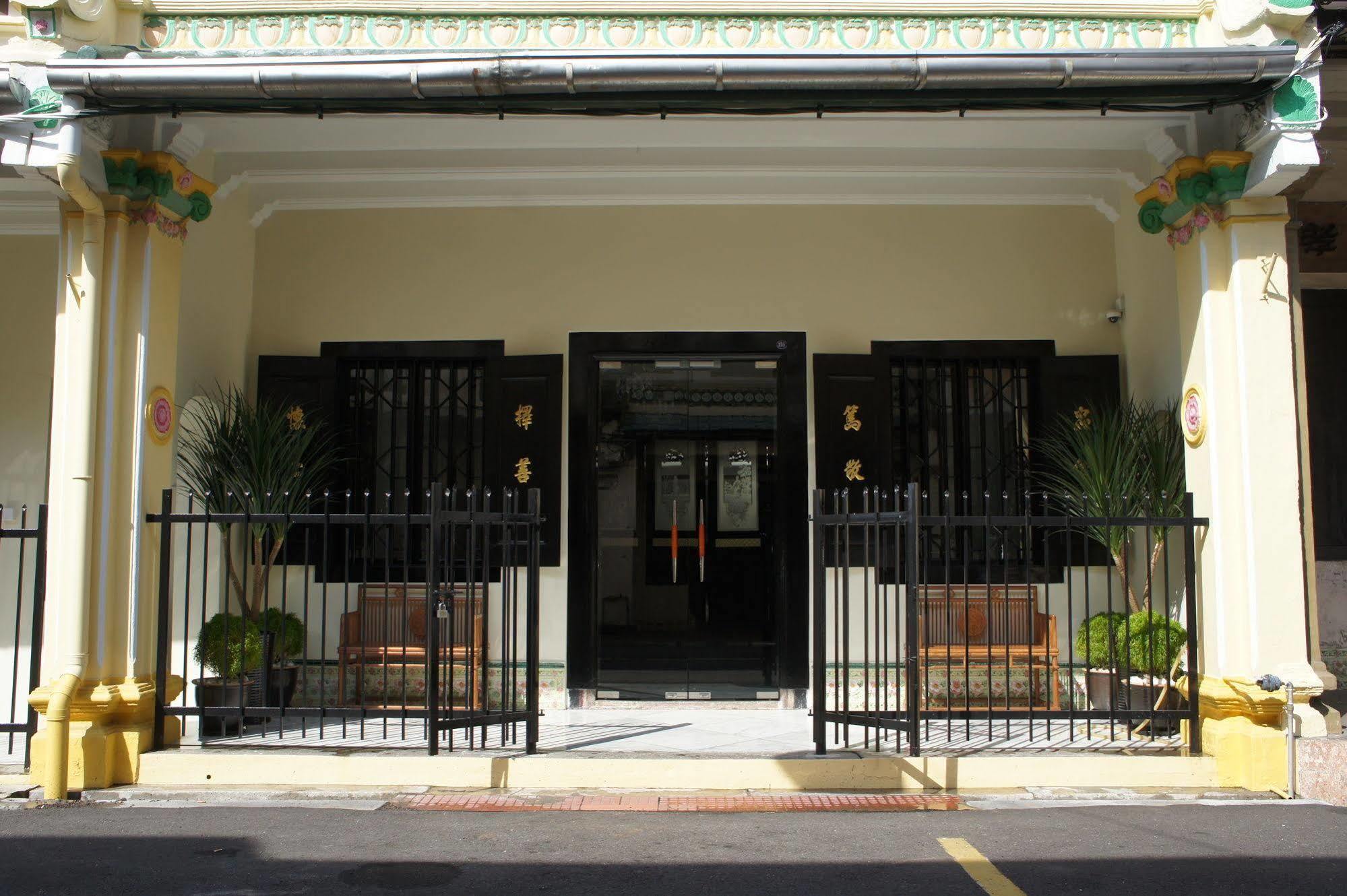 Heeren Palm Suites Malacca Εξωτερικό φωτογραφία